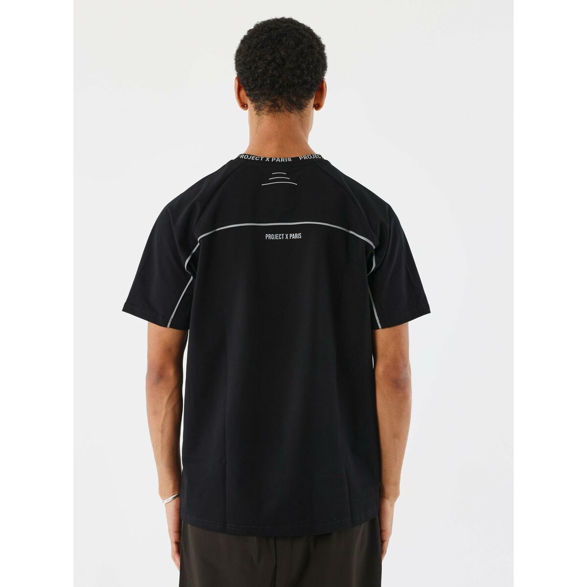 V3HB00E6DDF347F973C4E1294D29A3B5B91R5518568P2