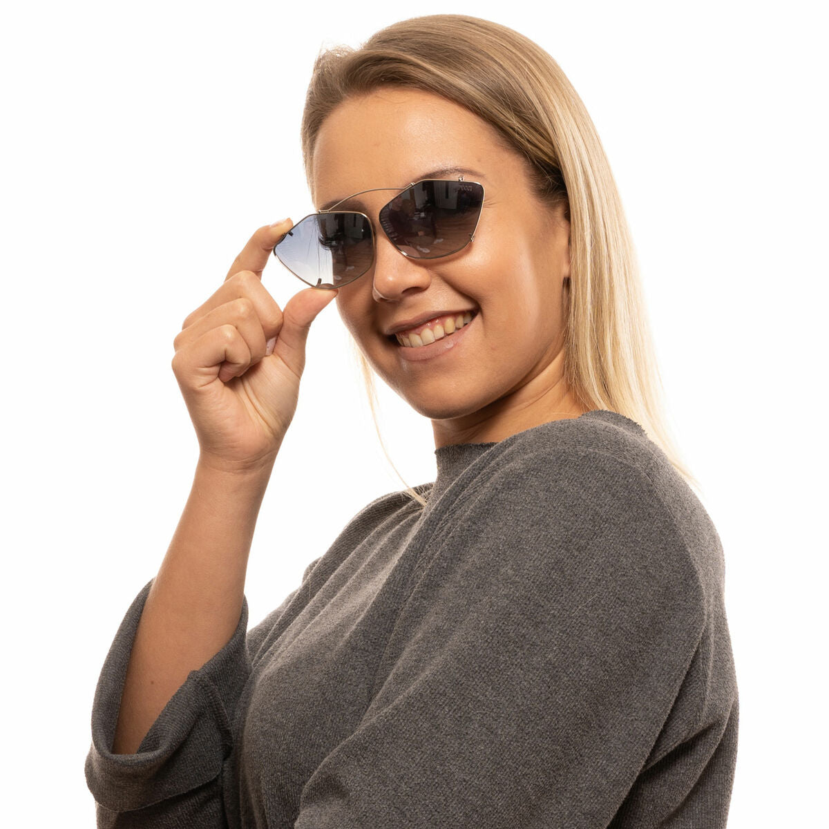 V6H26754B35679704EC3066FC84C3B2F47DR4161844P2