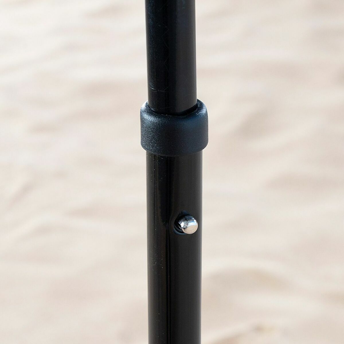 V4H492C30CBB8111DA8ABA3DDFDCEB916FBR7062949P4